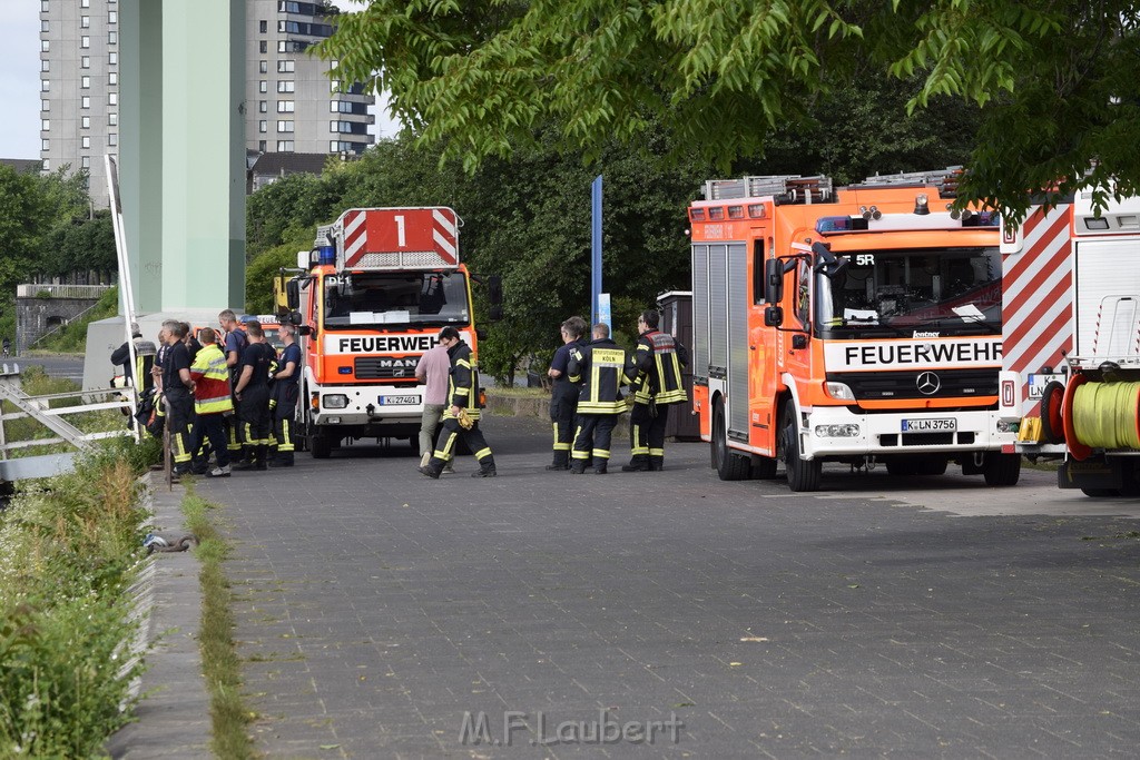 Schiff 1 Koeln in Hoehe der Koelner Zoobruecke P154.JPG - Miklos Laubert